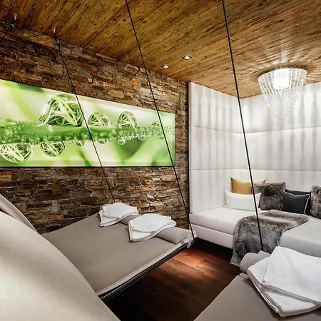Alpinlounge Raetia Apartment