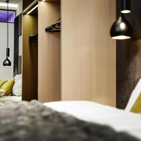 Alpinlounge Raetia Apartment Ischgl