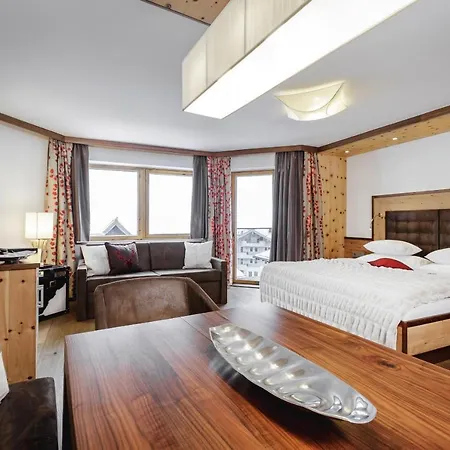 Apartment Alpinlounge Raetia